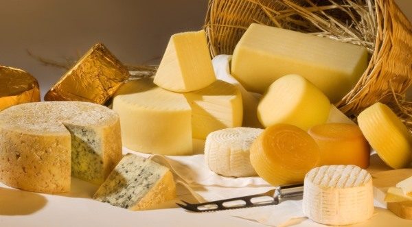 Почему французы считают сыр с плесенью самым лучшим из сыров