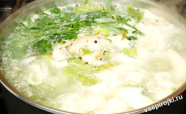 Как сварить вкусный и прозрачный бульон из курицы - пошаговые рецепты с фото