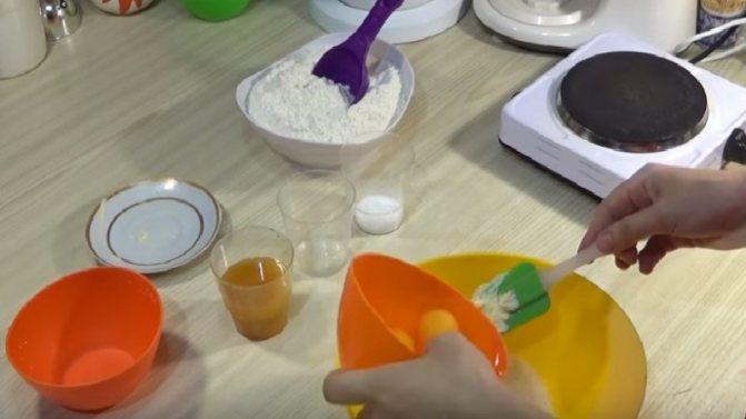 Торт Медовик — 7 классических рецептов в домашних условиях