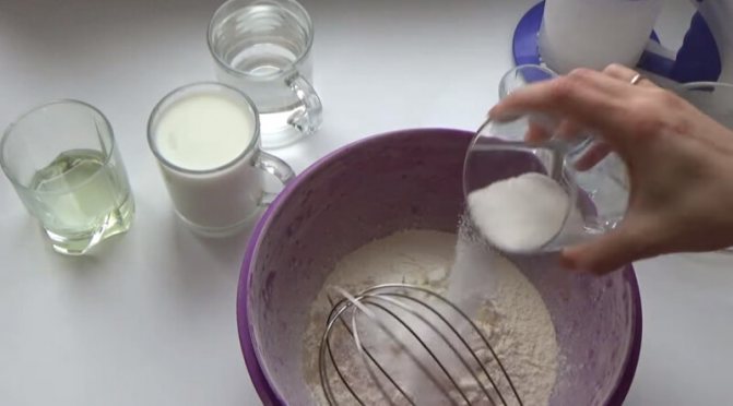 Толстые пышные блины. 3 проверенных и самых вкусных рецепта приготовления