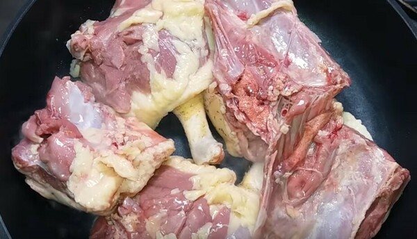 Утка, запечённая в духовке в рукаве — рецепты сочной и мягкой утки для домашних условий