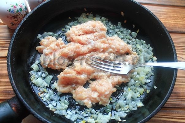 Подлива из фарша — 5 вкусных рецептов приготовления