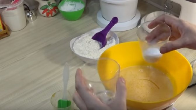Торт Медовик — 7 классических рецептов в домашних условиях