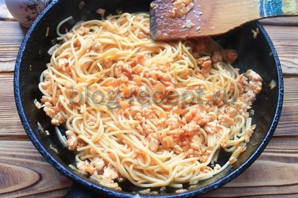 Подлива из фарша — 5 вкусных рецептов приготовления