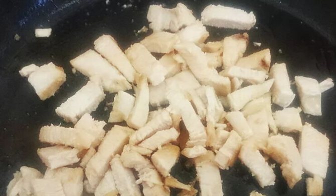 Начинки для пиццы с колбасой, грибами, курицей, фаршем, солеными огурцами, морепродуктами. Рецепты с фото в духовке