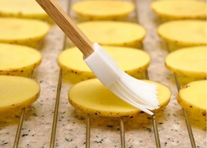 Как приготовить чипсы дома: быстрые и вкусные рецепты
