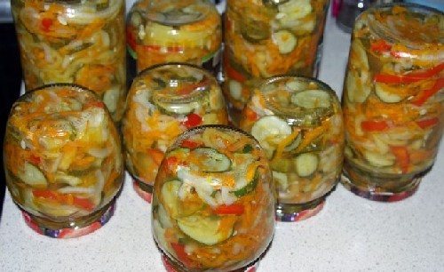 Салат из огурцов и помидоров на зиму — 10 самых вкусных рецептов