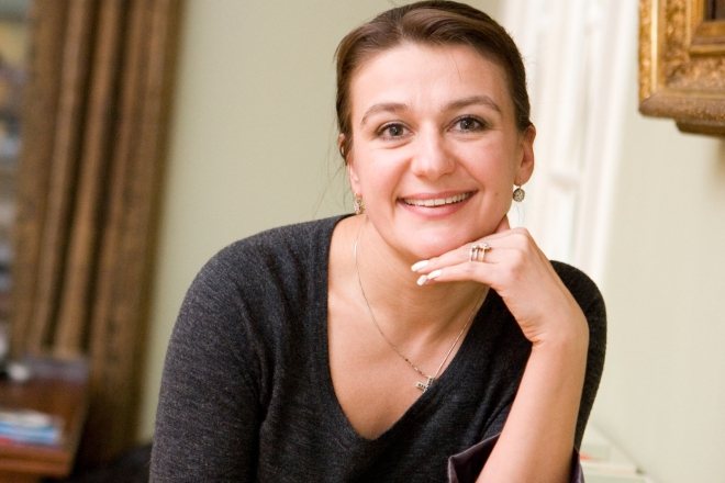 Актриса Анастасия Мельникова