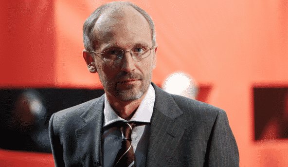 Александр Гордон: биография, личная жизнь, жена, дети