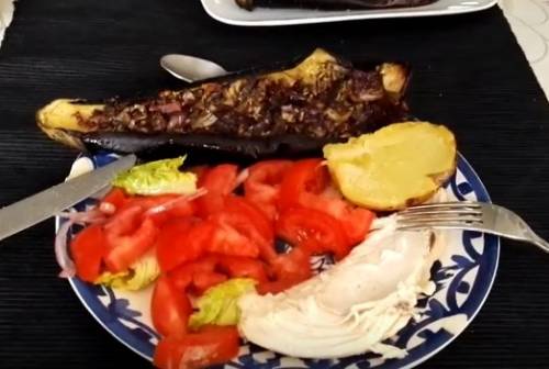 Баклажаны гриль на мангале