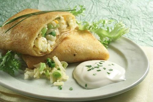 Как красиво завернуть блины с начинкой: рецепты с фото