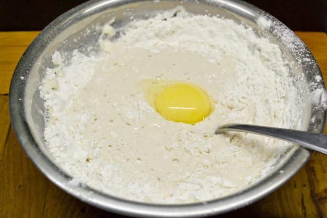 Толстые пышные блины. 3 проверенных и самых вкусных рецепта приготовления