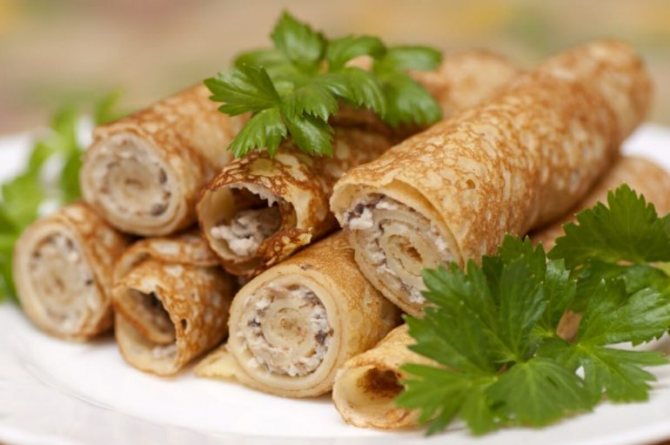 Блины с грибами и сыром