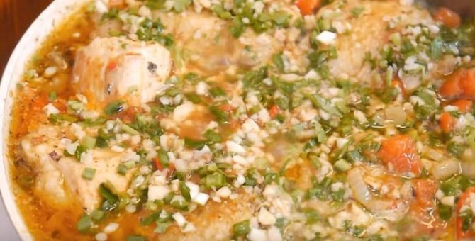 7 рецептов чахохбили из курицы: от классики к экспериментам