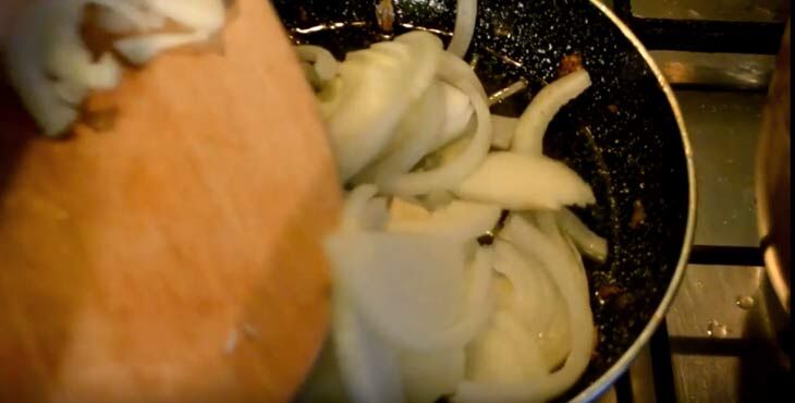 7 рецептов чахохбили из курицы: от классики к экспериментам