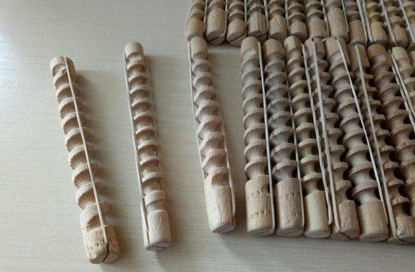 Деревянные спиралевидные бигуди