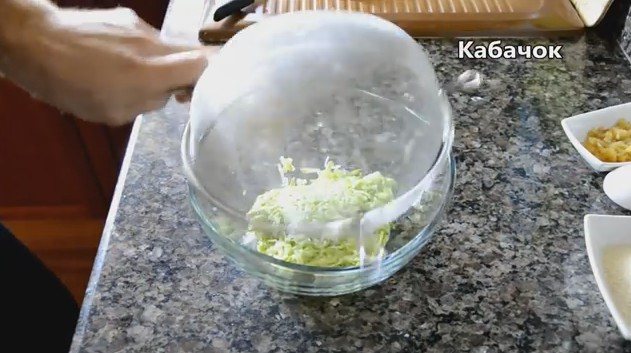 Оладьи из кабачков в духовке быстро и вкусно – 5 простых рецептов приготовления кабачковых оладий