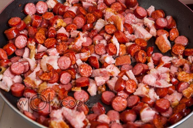 добавляем мясо