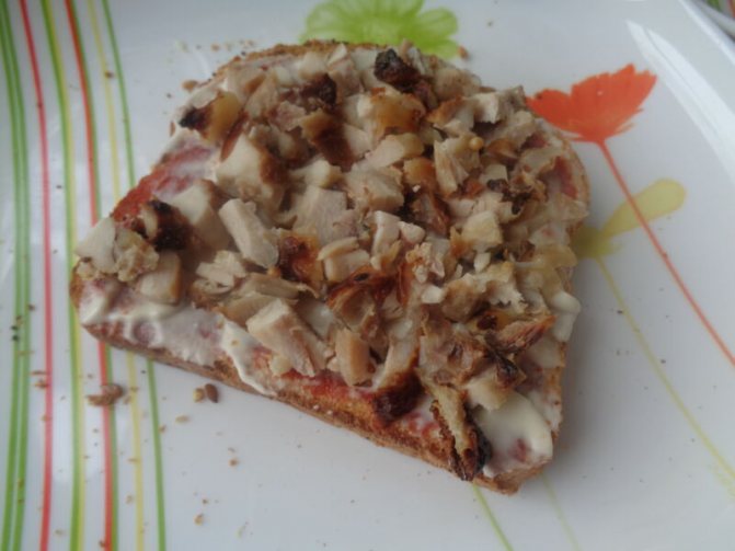 Начинки для пиццы с колбасой, грибами, курицей, фаршем, солеными огурцами, морепродуктами. Рецепты с фото в духовке
