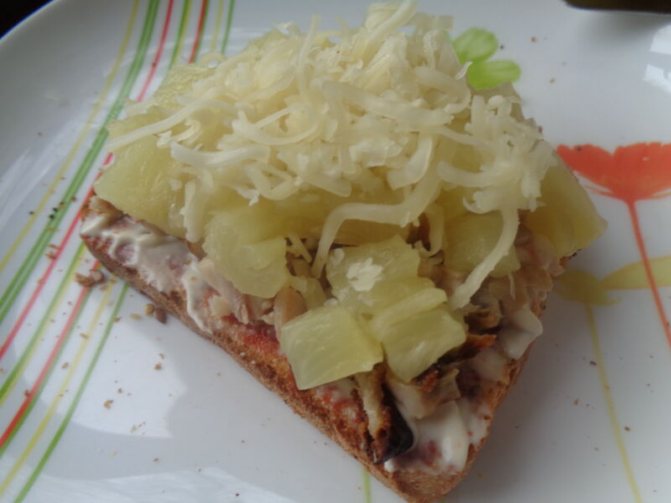 Начинки для пиццы с колбасой, грибами, курицей, фаршем, солеными огурцами, морепродуктами. Рецепты с фото в духовке