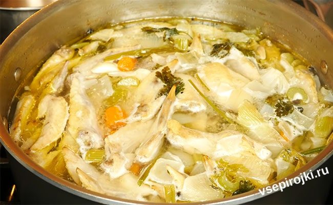 Как сварить вкусный и прозрачный бульон из курицы - пошаговые рецепты с фото