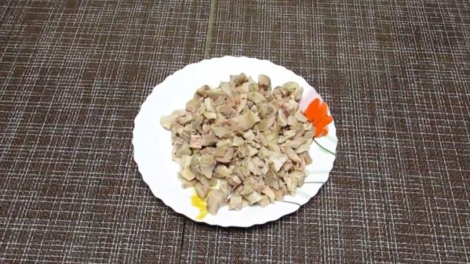 Вкусный салат с курицей: 8 простых рецептов – готовим в домашних условиях