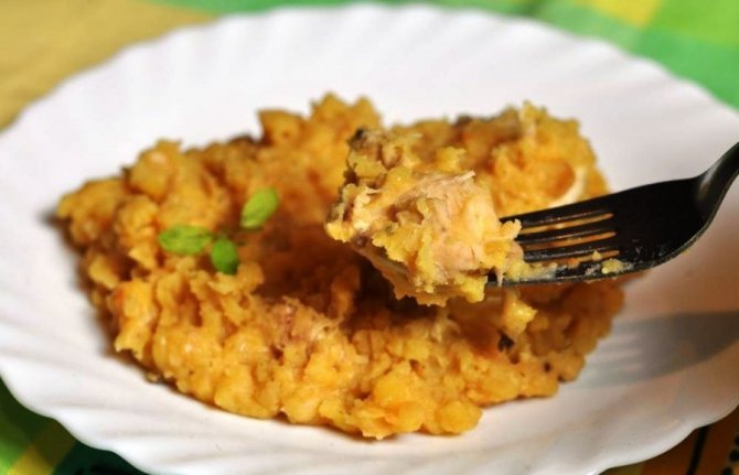 Гороховая каша с мясом в мультиварке