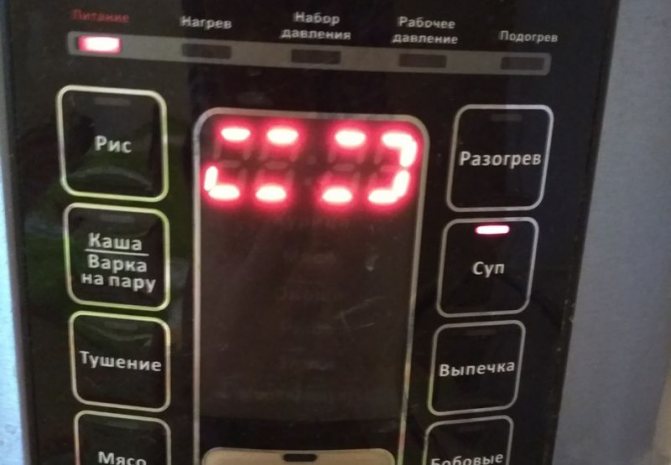 А обязательно ли добавлять уксус в борщ при готовке?