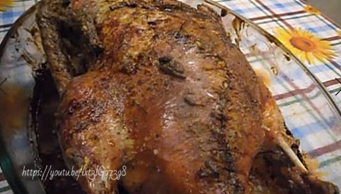 Утка в духовке — сочная и мягкая. Простые и вкусные рецепты в домашних условиях