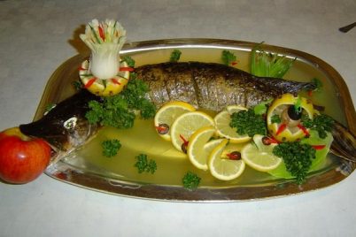 Заливное из рыбы. Как приготовить и украсить вкусное заливное из красной, речной, соленой, консервированной и фаршированной рыбы?