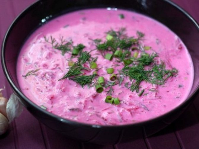 Йогурт и свеклу можно соединить в вкусном и полезном блюде
