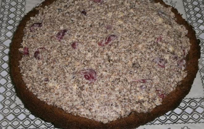 Как сделать вкусный нестандартный торт из готовых бисквитных коржей