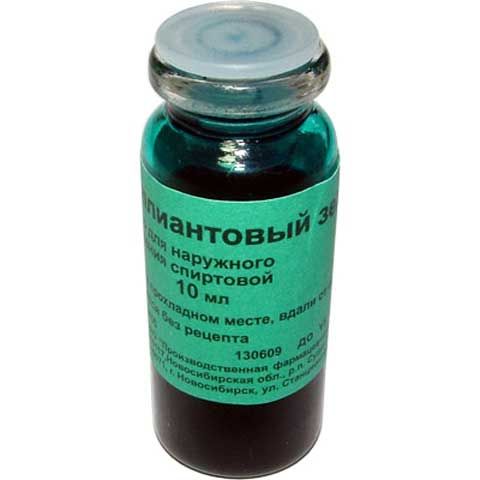 Зеленый цвет волос: как покрасить в изумрудный домашних условиях