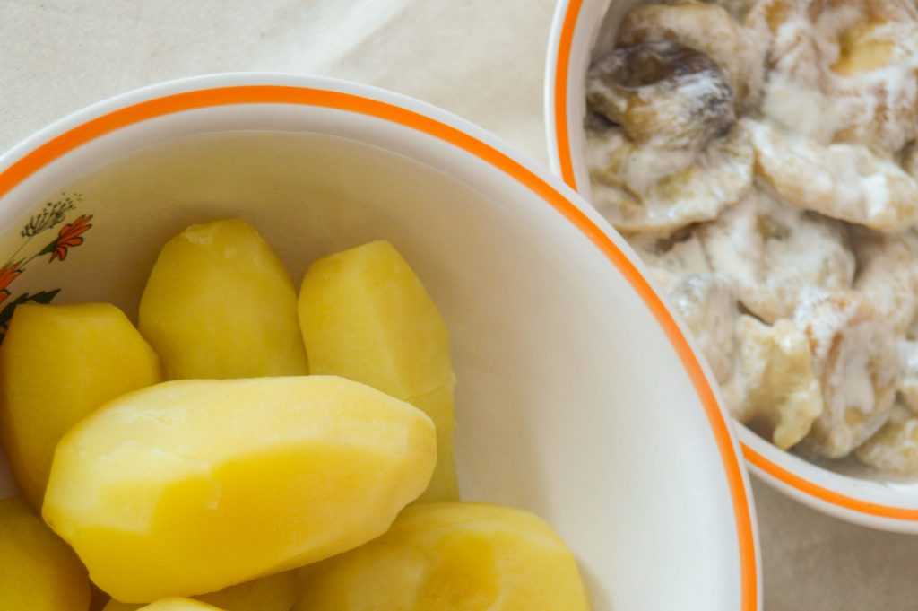 картошка с консервированными грибами