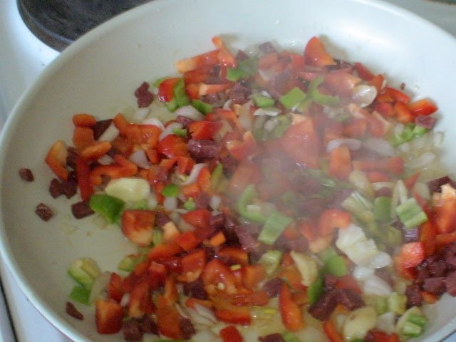 Курица в духовке целиком с хрустящей корочкой. Самые вкусные рецепты