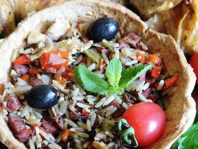 Курица в духовке целиком с хрустящей корочкой. Самые вкусные рецепты