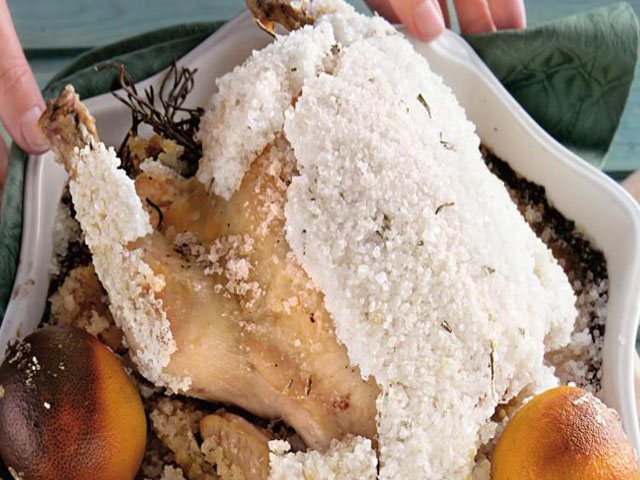 Курица в духовке целиком с хрустящей корочкой. Самые вкусные рецепты
