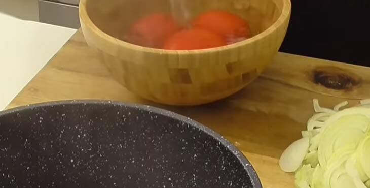 Как самостоятельно приготовить тесто на лапшу для лагмана