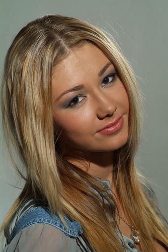 лера козлова родила