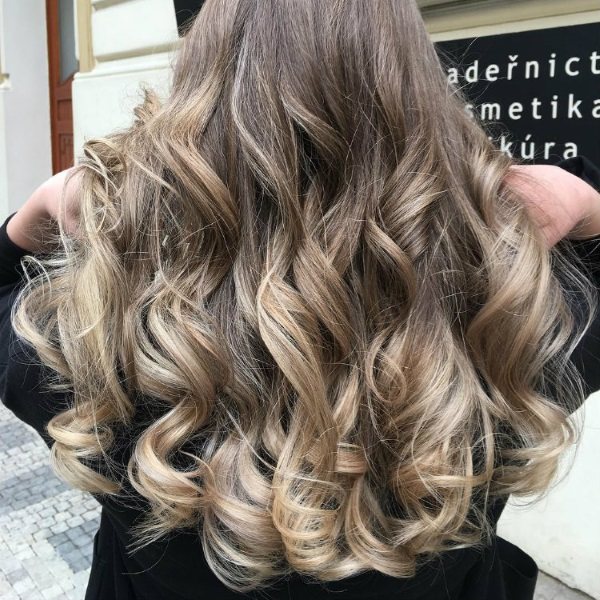 Модные техники и цвета мелирования в 2020 году на средние, короткие, длинные, темные и русые волосы. Инструкции окрашивания и фото