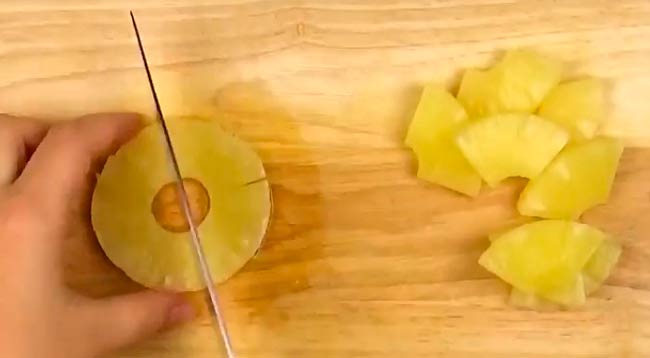 Шашлык в духовке: 5 простых рецептов мягкого и сочного мяса + секрет маринада