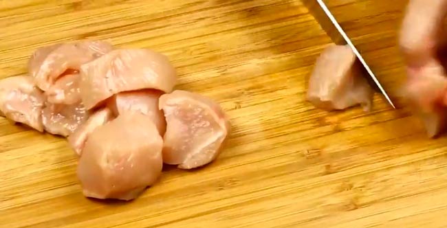 Шашлык в духовке: 5 простых рецептов мягкого и сочного мяса + секрет маринада