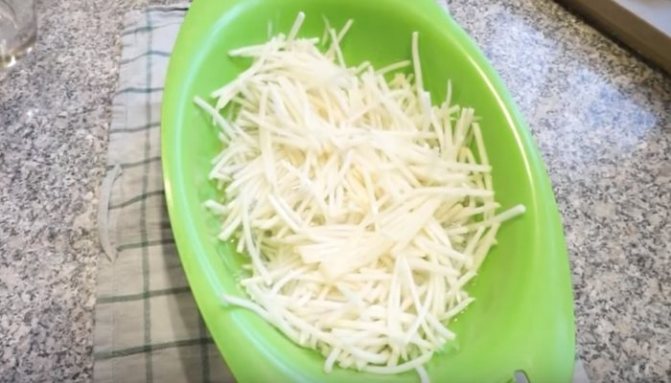 Как быстро и вкусно приготовить салат из черной редьки