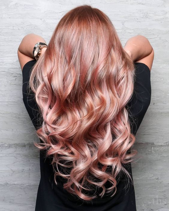 Окрашивание волос в rose gold