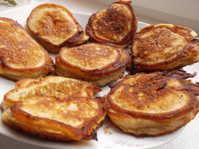 Вкусные булочки на сметане: особенности приготовления, рецепты и отзывы