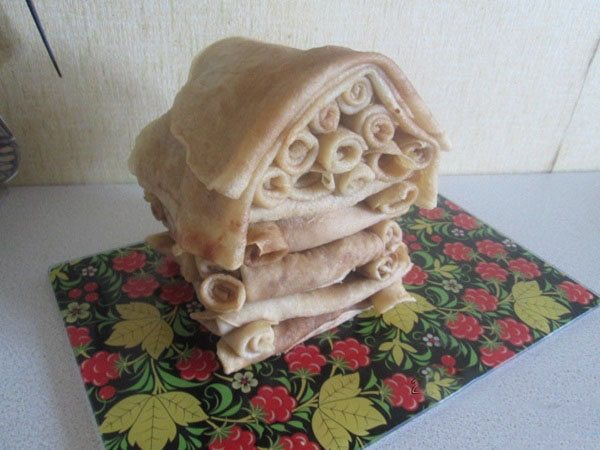 Поделки из блинов на Масленицу своими руками: чучело, кукла, различные фигурки и украшения для масленичного стола