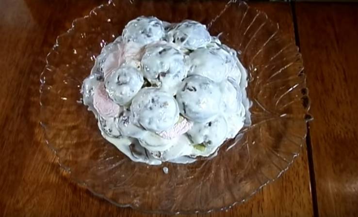 пряничный торт из зефира и киви