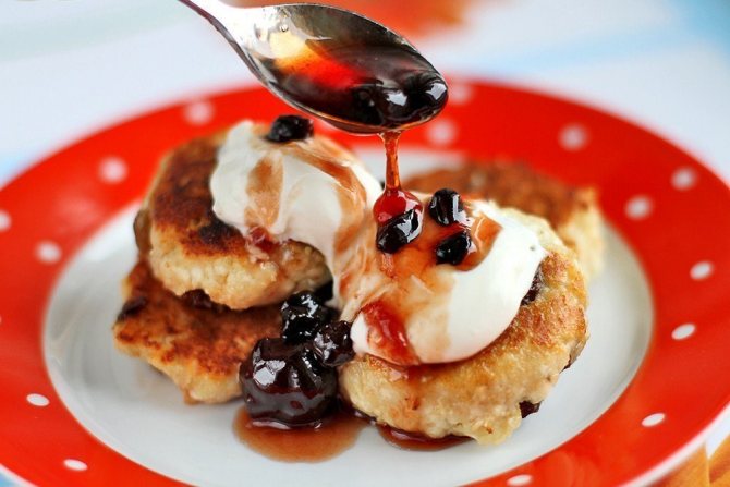 Сырники из творога в духовке — 10 вкусных рецептов