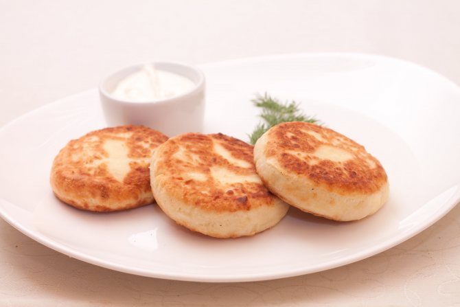 Сырники из творога в духовке — 10 вкусных рецептов
