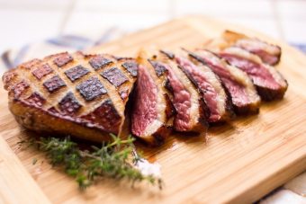 Как правильно готовить утиную грудку и вкусный пошаговый рецепт приготовления